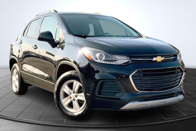 Used 2021 Chevrolet Trax LT w/ Driver Confidence Package