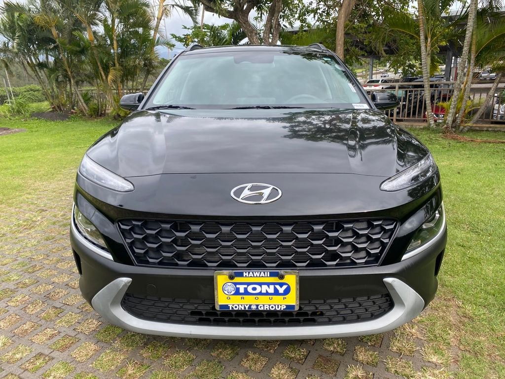 Used 2023 Hyundai Kona SEL w/ Cargo Package FWD image 2