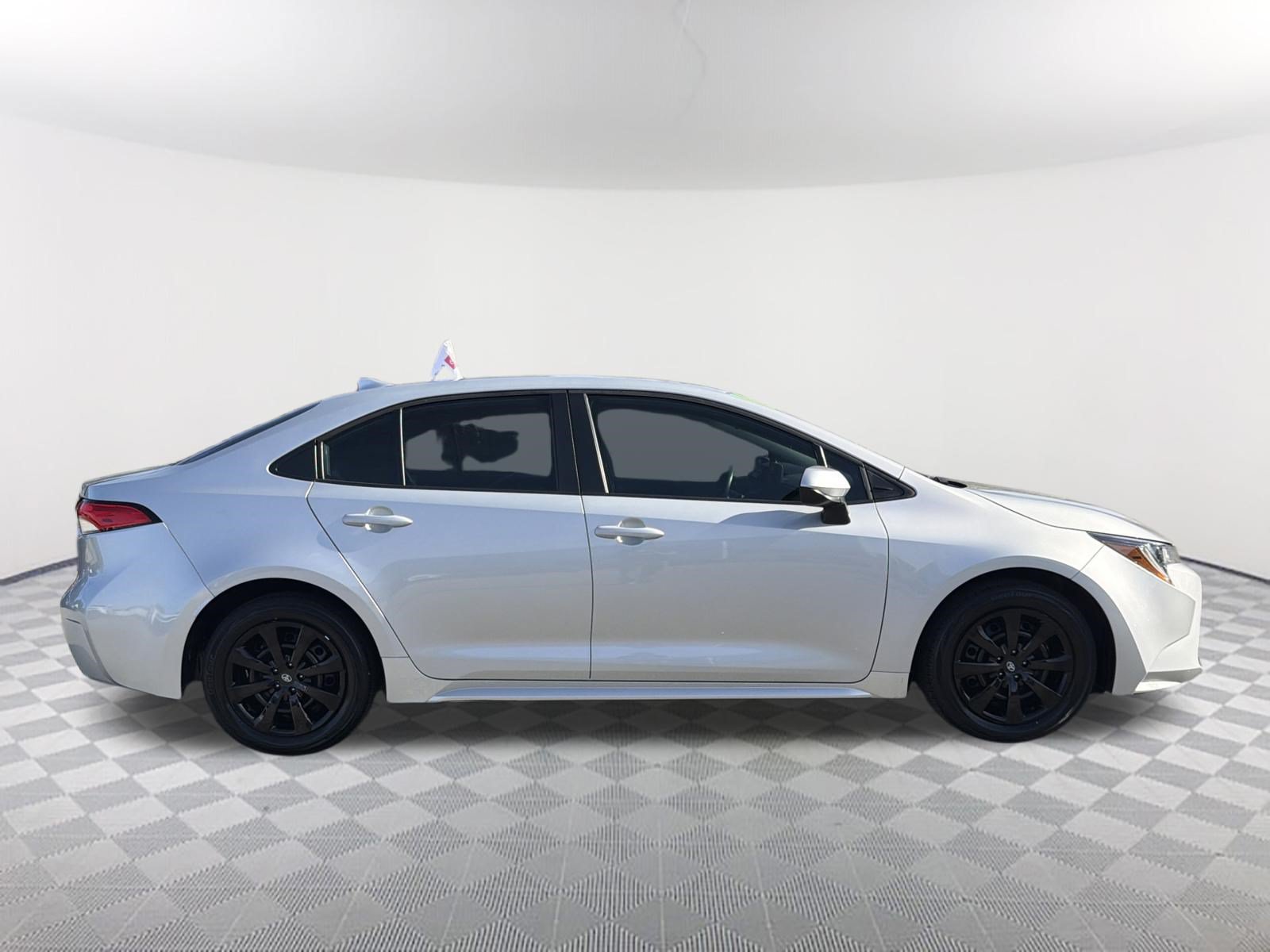 Certified 2024 Toyota Corolla LE FWD image 18