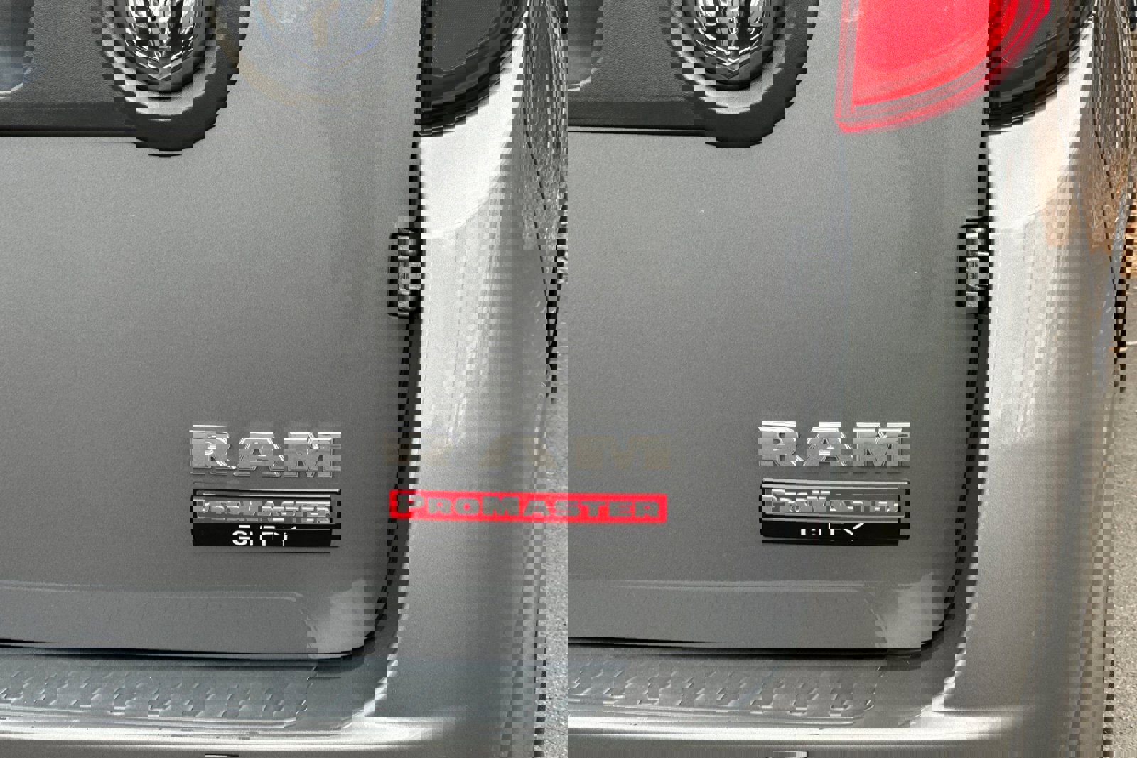 Used 2022 RAM ProMaster City Wagon image 32