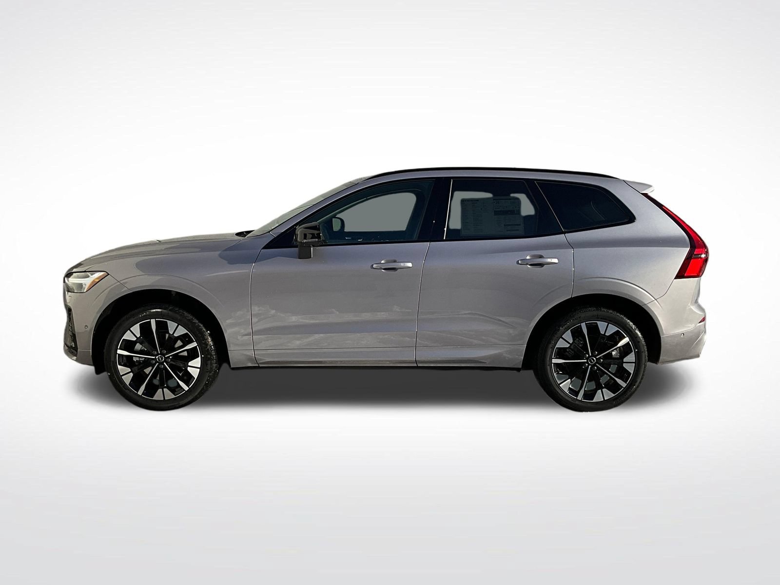 New 2026 Volvo XC60 B5 Plus w/ Protection Package Premier AWD/4WD image 2