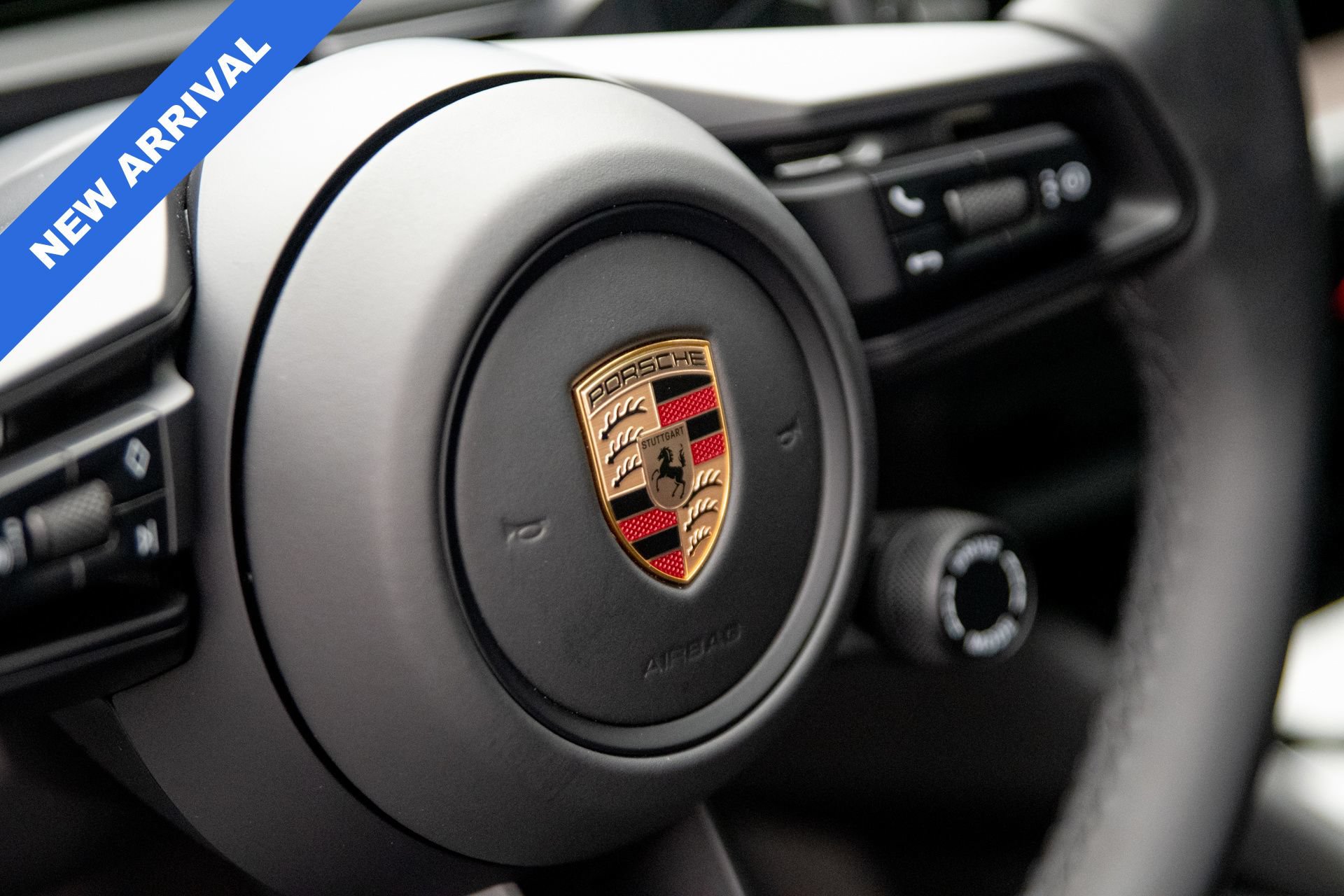 Used 2025 Porsche Cayenne S AWD/4WD image 19