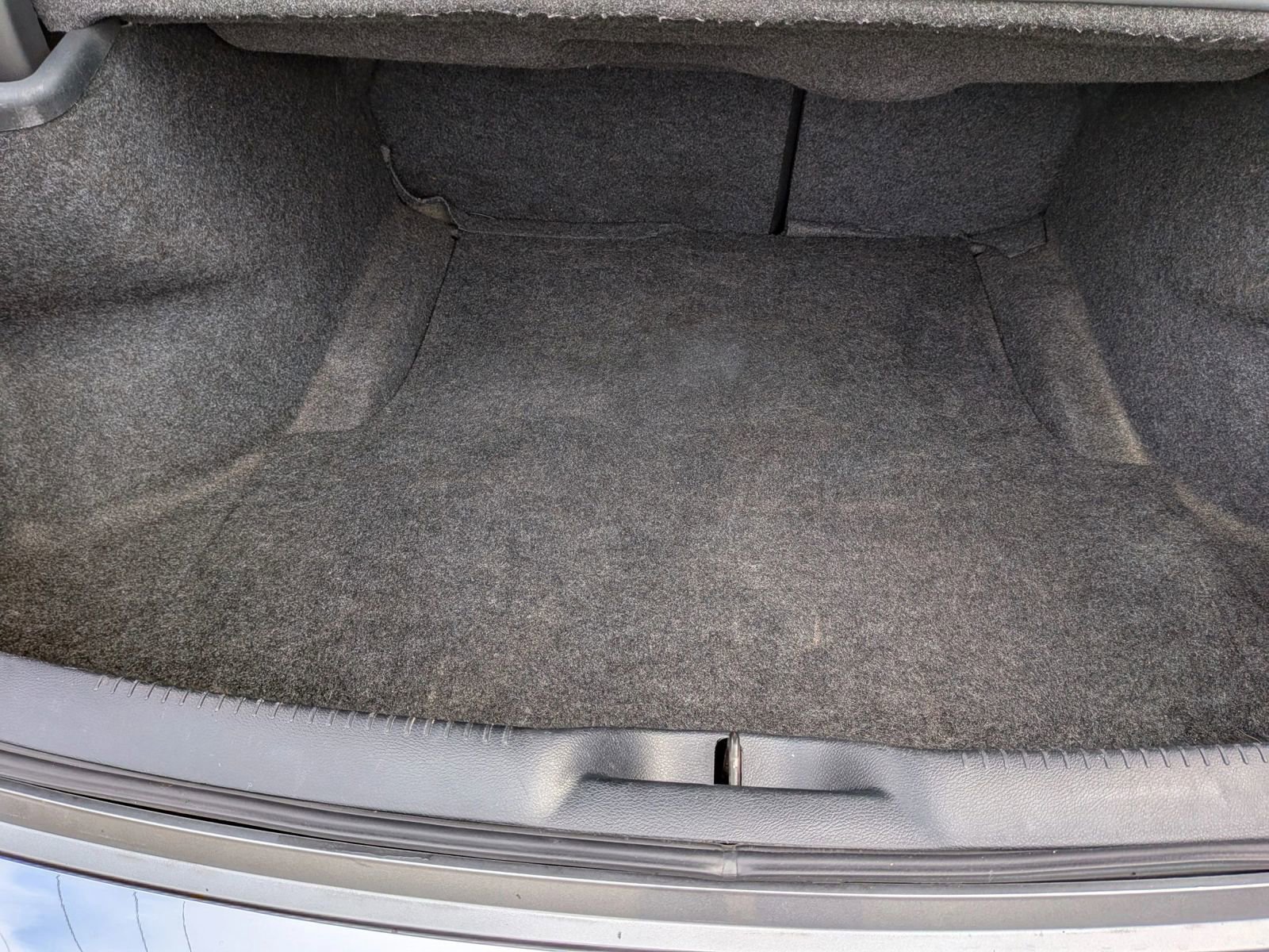 Used 2012 Chrysler 300 Limited RWD image 25