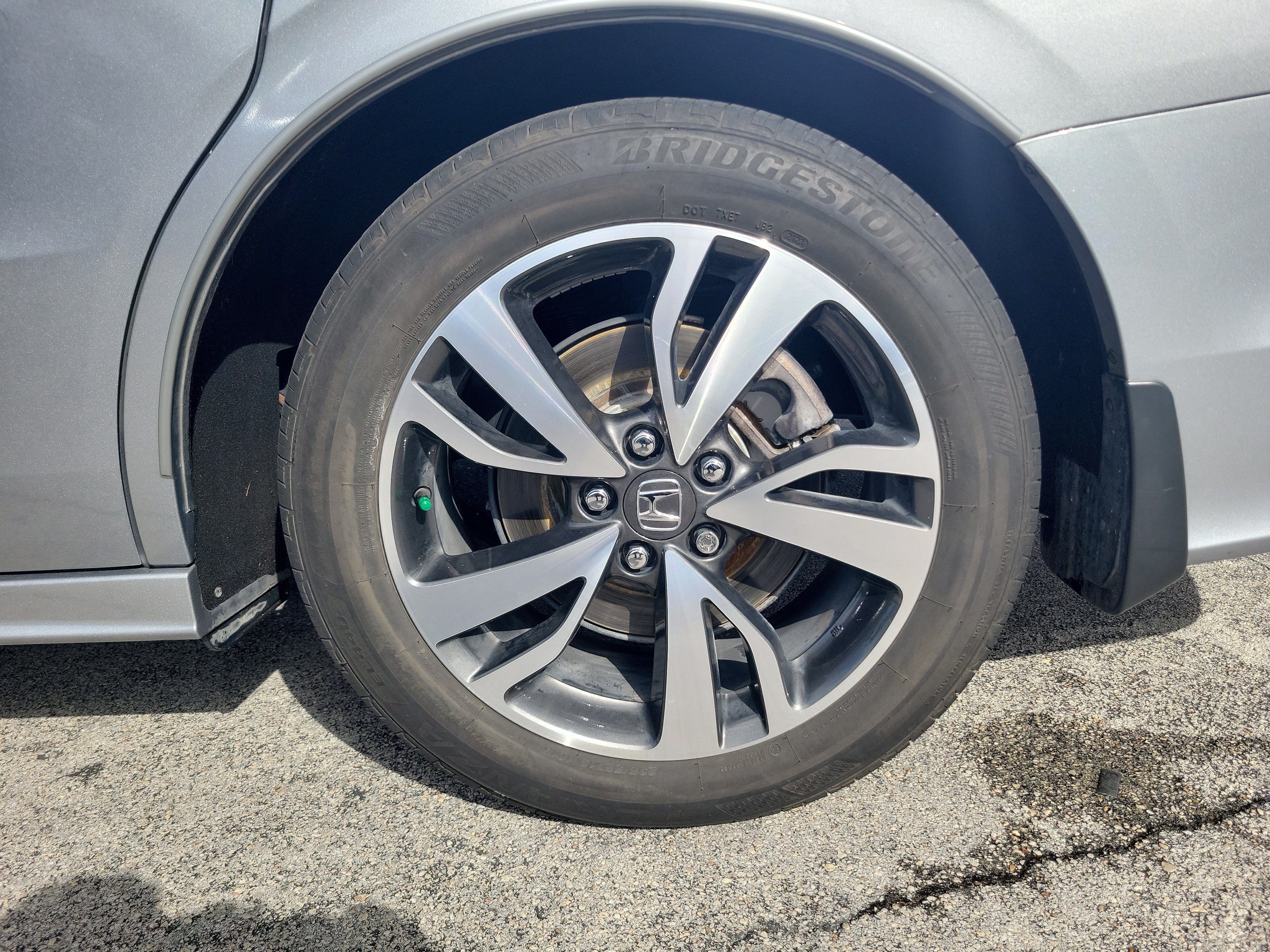 Certified 2023 Honda Odyssey Touring image 9