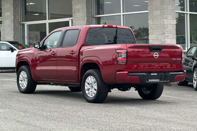 Used 2023 Nissan Frontier SV image 6