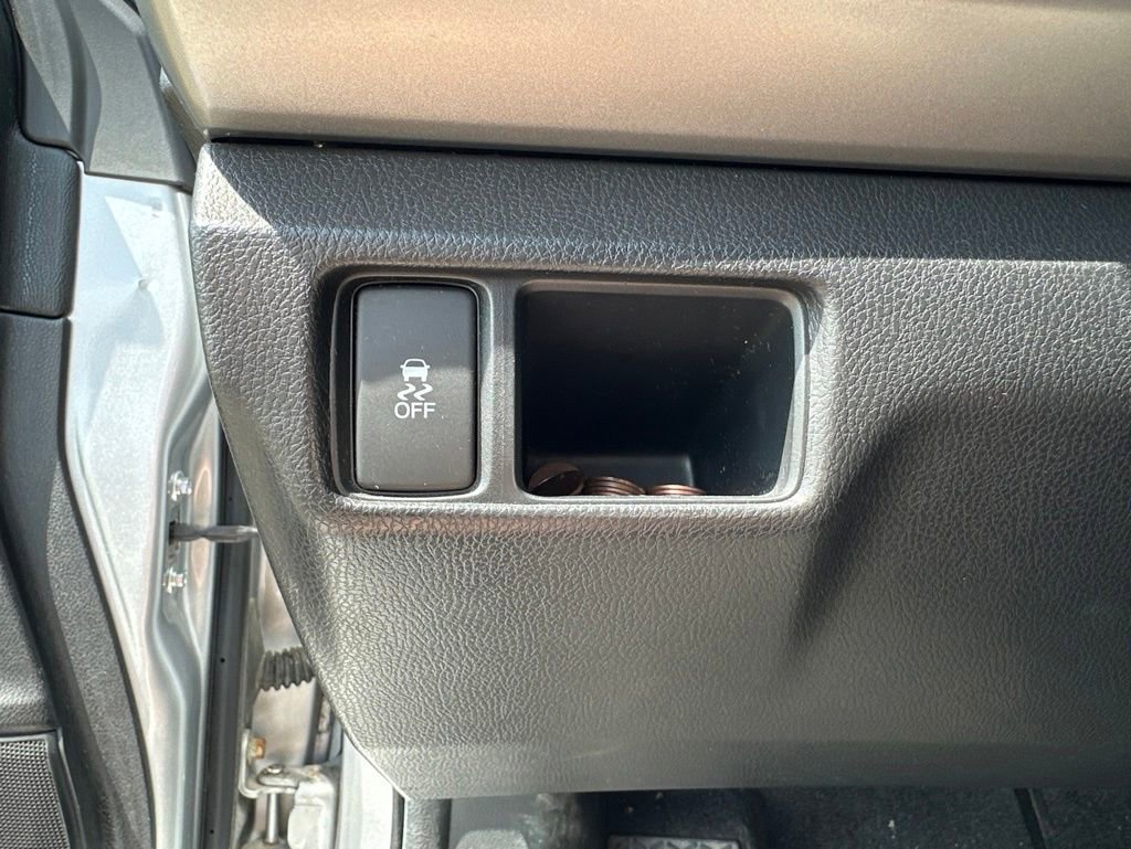 Used 2011 Honda Accord LX image 18