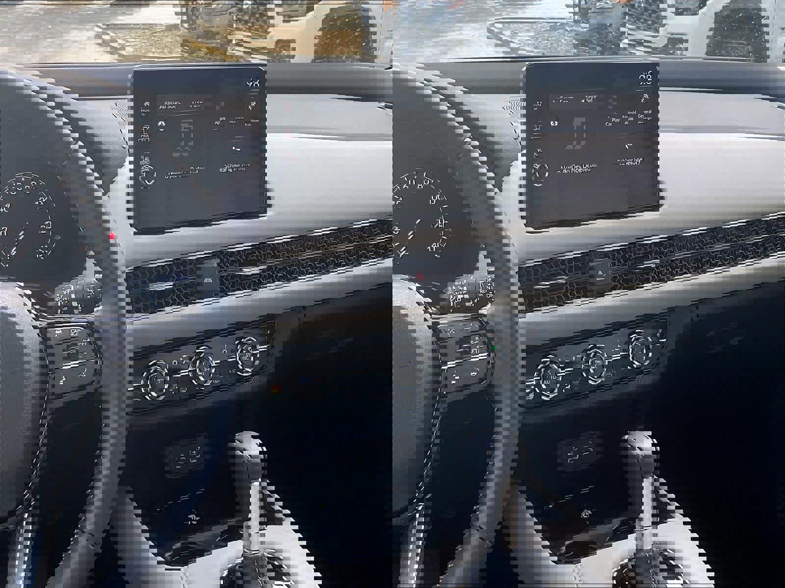 Used 2026 Honda HR-V EX-L image 8