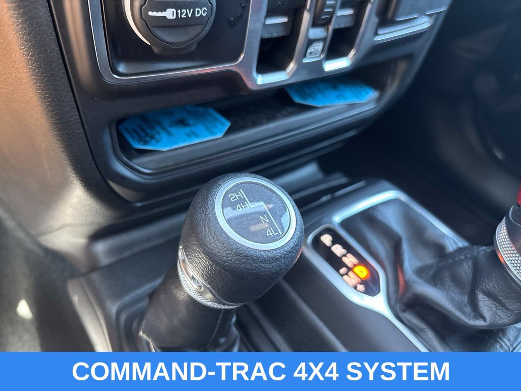 Used 2023 Jeep Wrangler Unlimited Sport AWD/4WD image 4