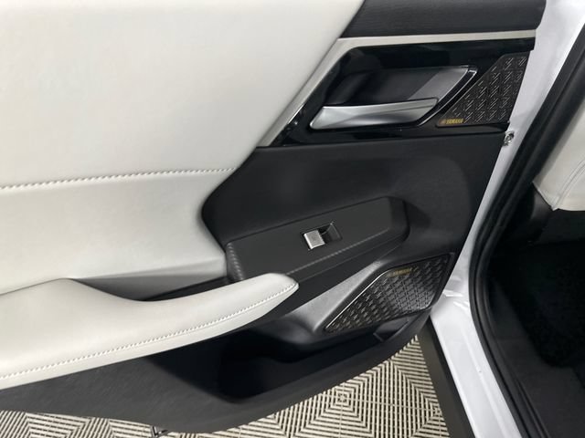 New 2026 Mitsubishi Outlander SE AWD/4WD image 16