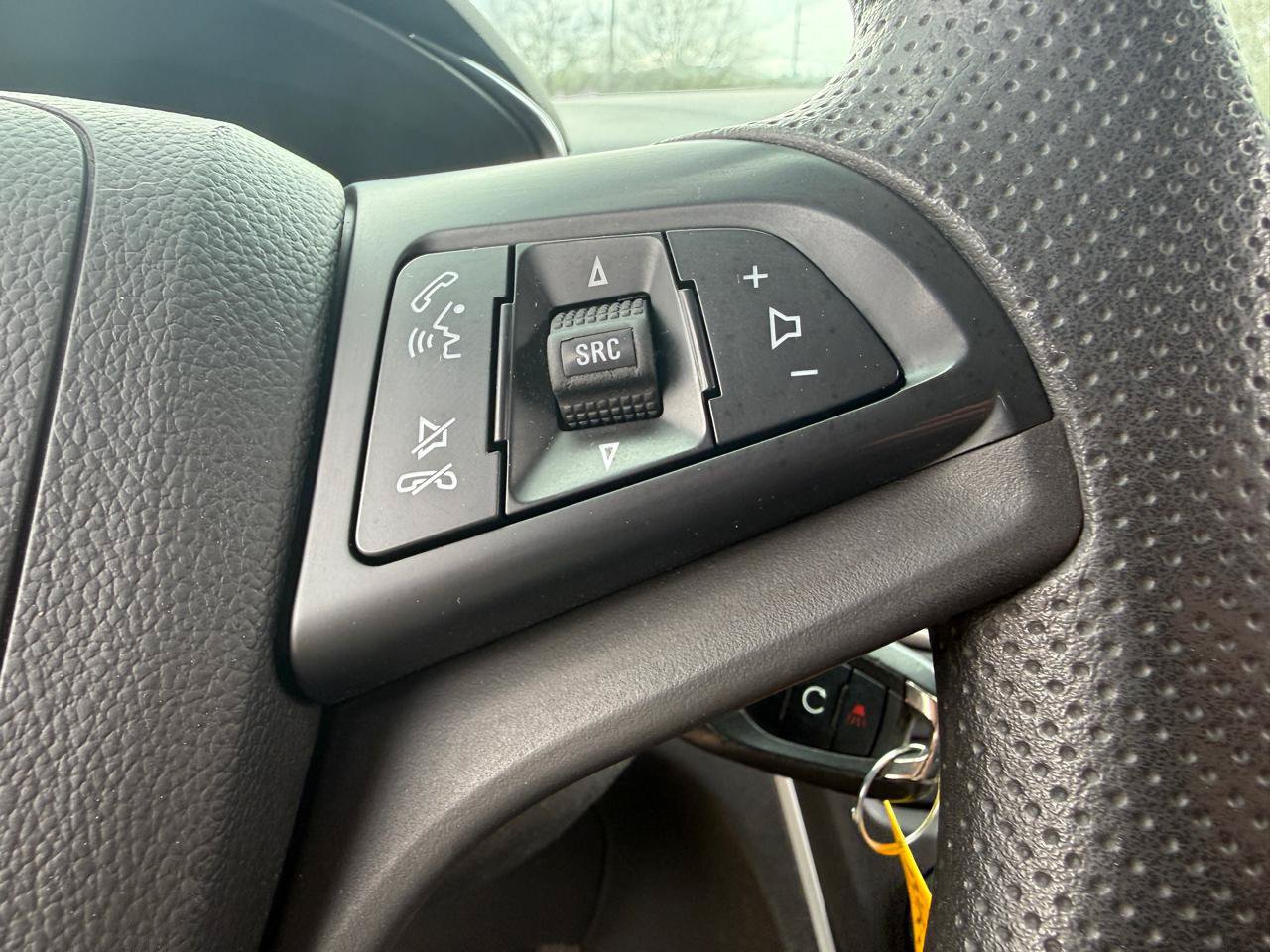 Used 2022 Chevrolet Trax LS w/ Tint and Cruise Package FWD image 13