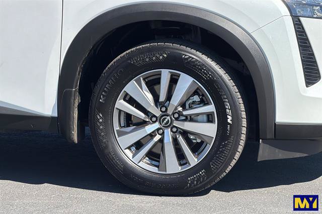 Used 2026 Nissan Pathfinder SL AWD/4WD image 35