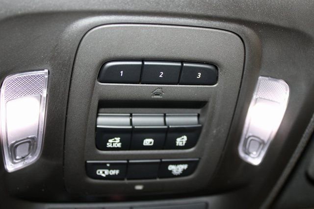 Used 2025 Cadillac CT5 V w/ Technology Package AWD/4WD image 46