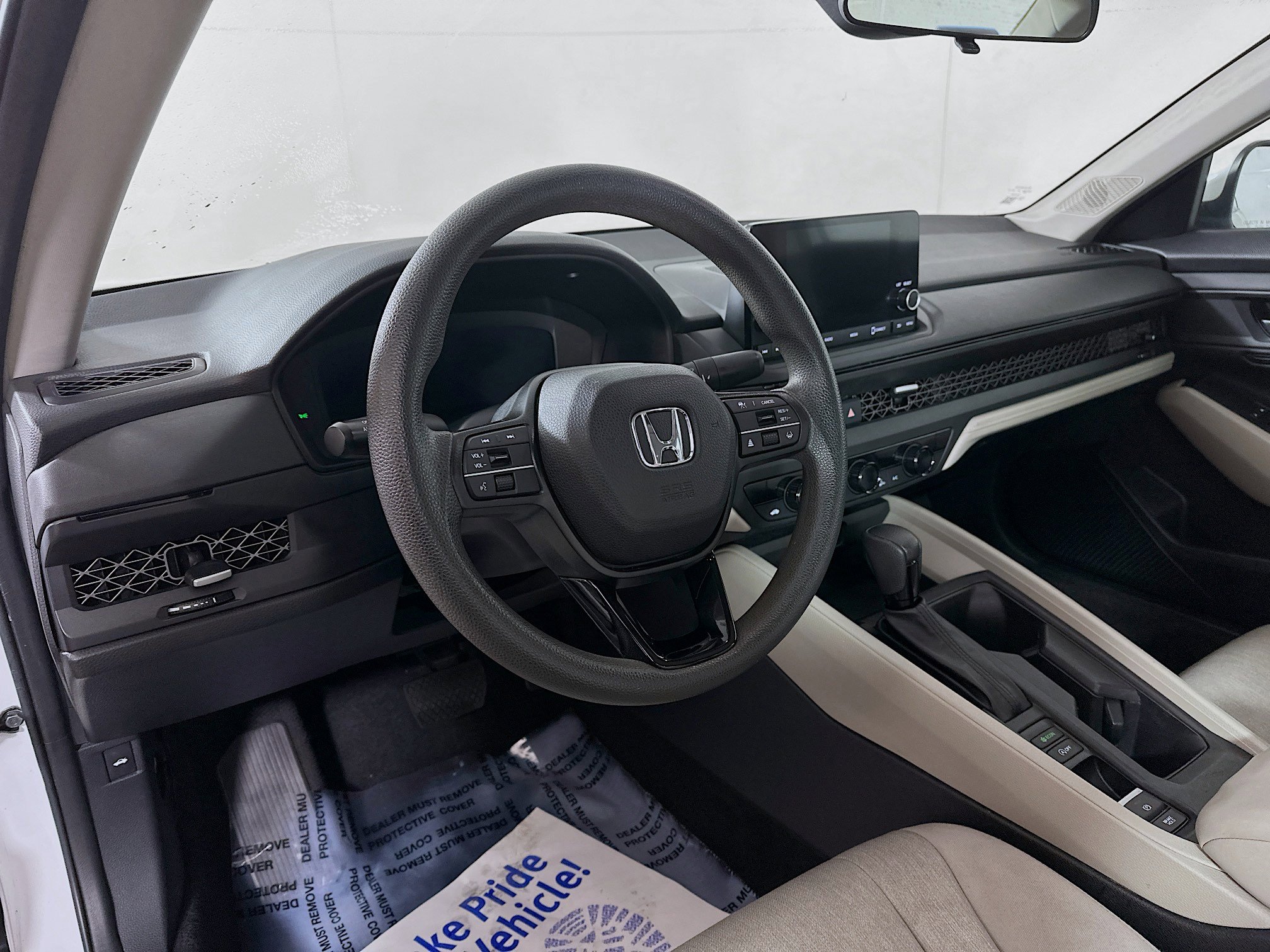 Certified 2023 Honda Accord EX image 9