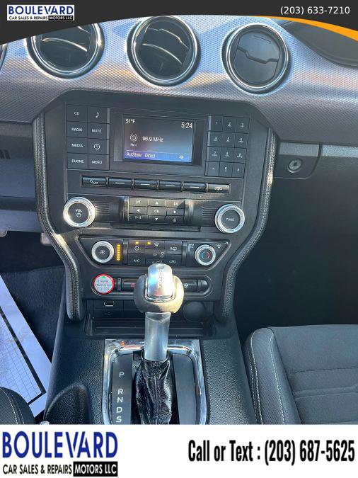 Used 2016 Ford Mustang Coupe image 16