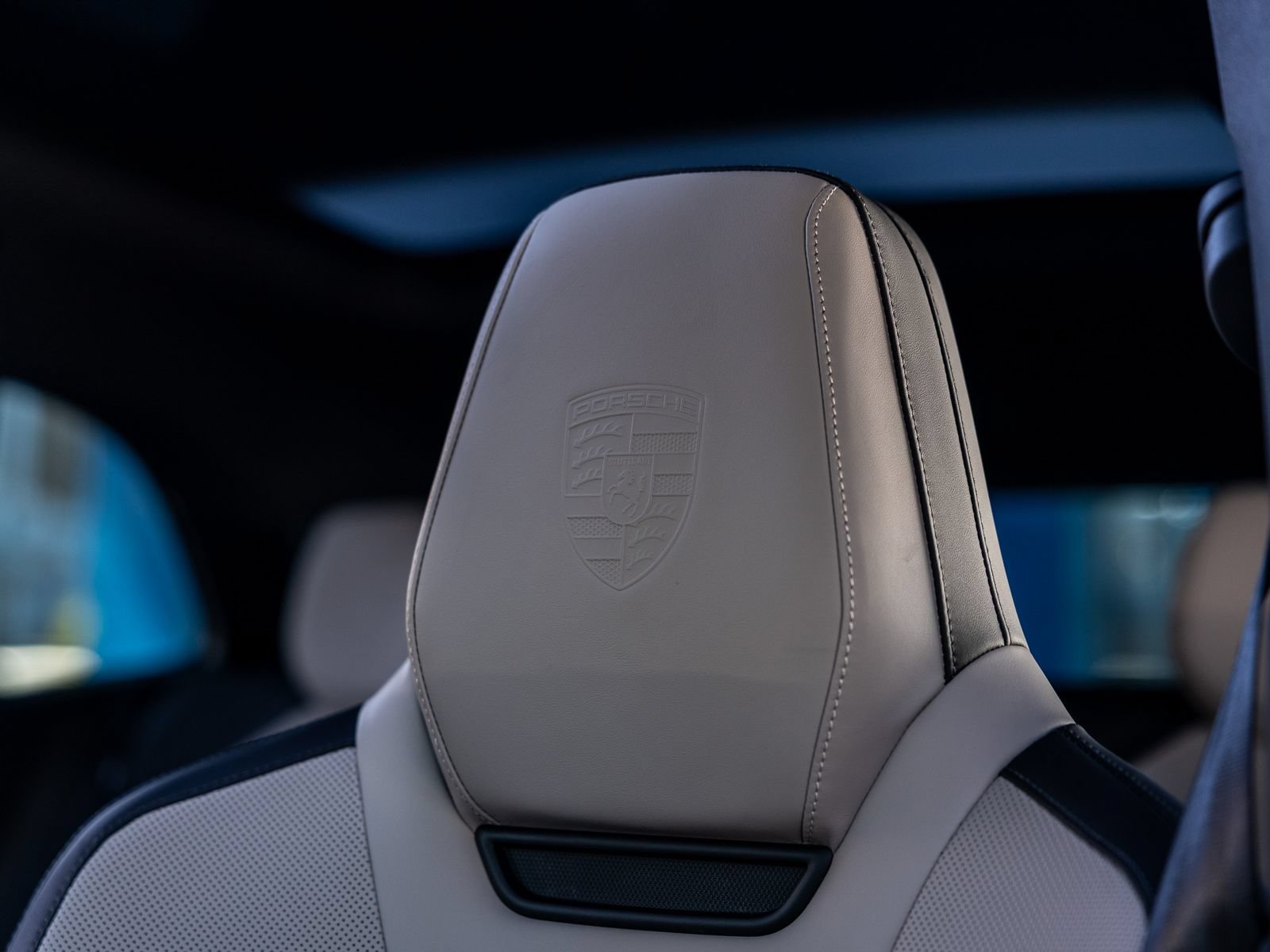 New 2026 Porsche Cayenne Electric AWD/4WD image 46