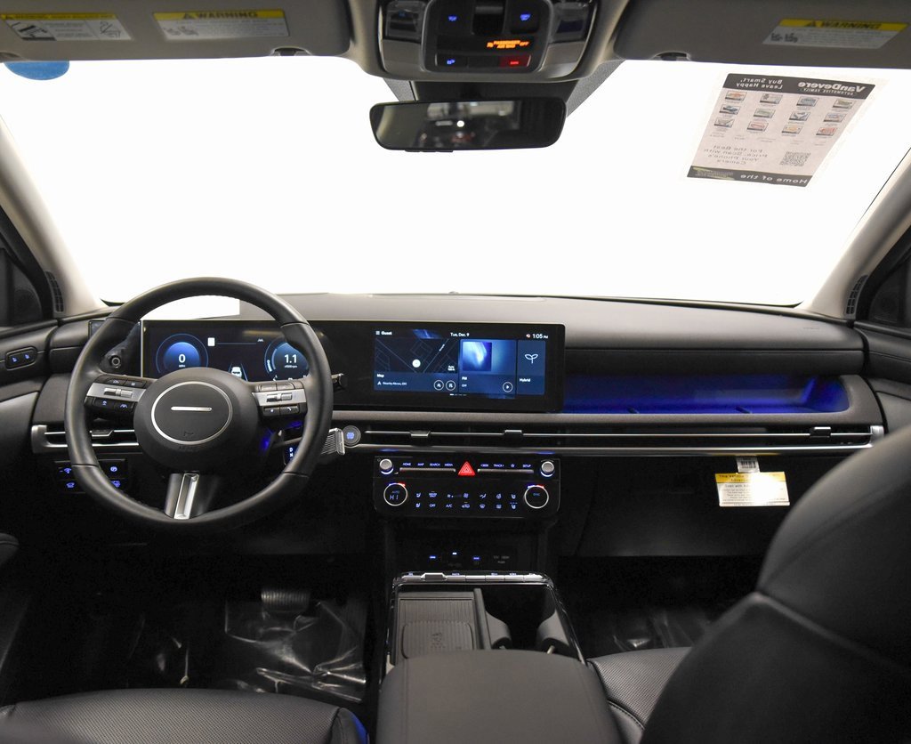 Used 2025 Hyundai Tucson Limited image 33