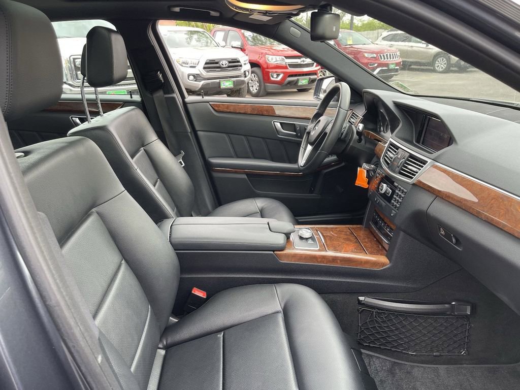 Used 2012 Mercedes-Benz E 350 4MATIC Sedan image 13