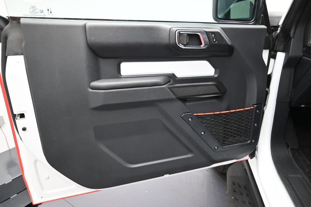 Used 2025 Ford Bronco Stroppe Edition AWD/4WD image 9