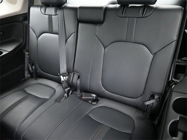 Used 2024 Honda Pilot Touring image 37