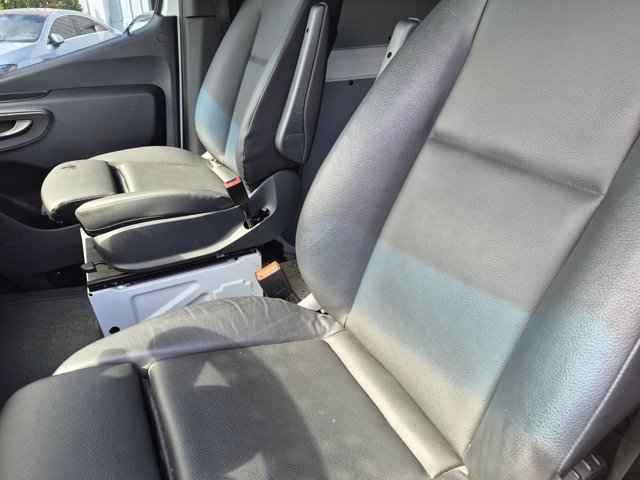 Used 2024 Mercedes-Benz Sprinter 2500 image 12