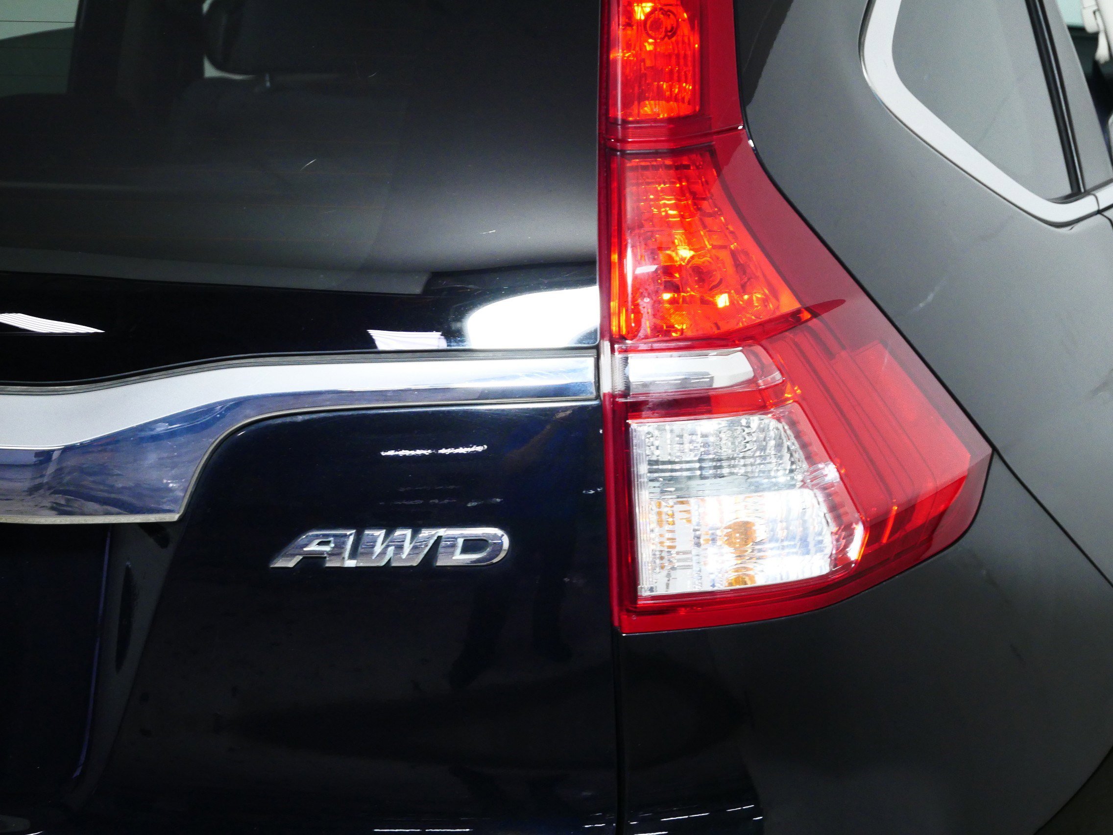 Used 2016 Honda CR-V EX image 17