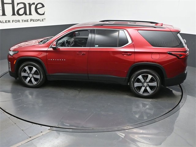 Used 2023 Chevrolet Traverse LT w/ LT Premium Package image 43