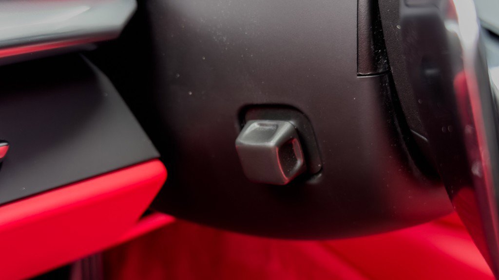 Used 2024 Chevrolet Corvette Stingray Premium Conv w/ Z51 Performance Package image 35