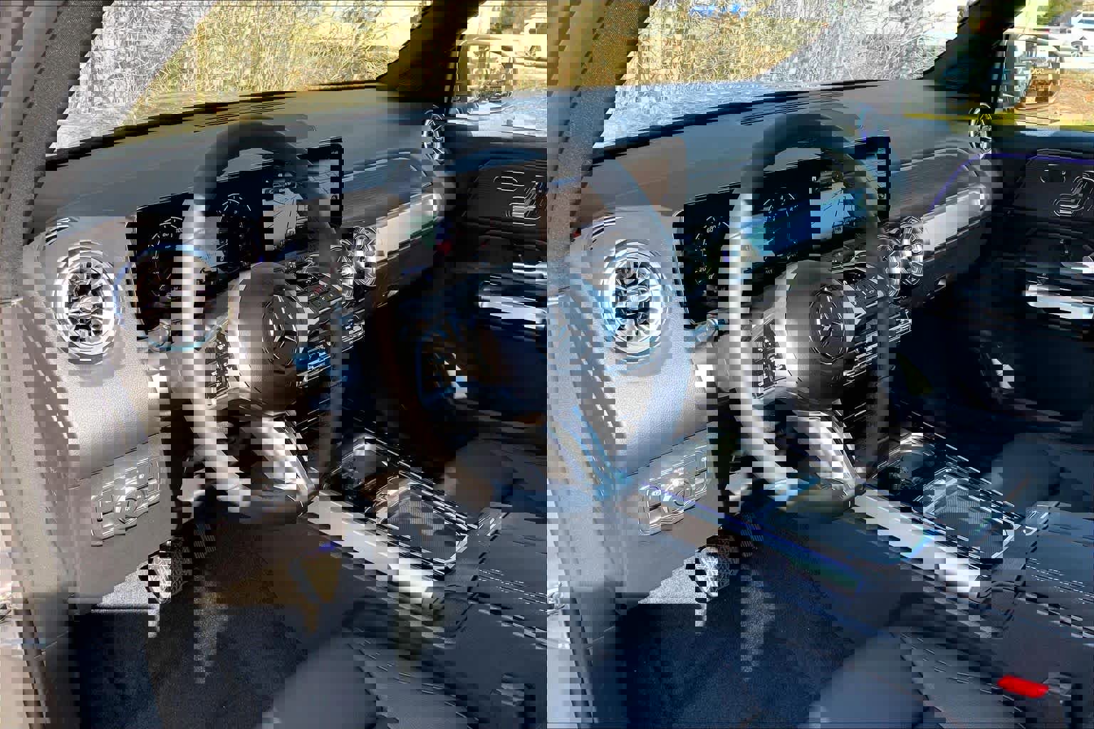 New 2026 Mercedes-Benz GLB 250 4MATIC image 9