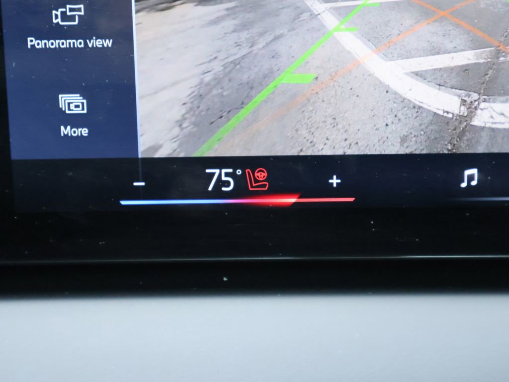 Certified 2025 BMW X3 xDrive30i w/ Premium Package image 29