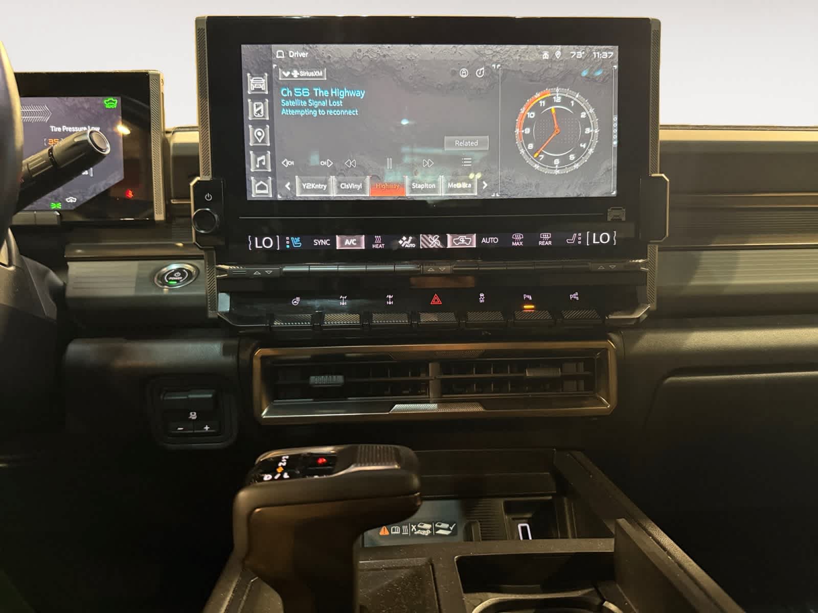 Used 2024 GMC Hummer EV 3X w/ Extreme Off-Road Package AWD/4WD image 12