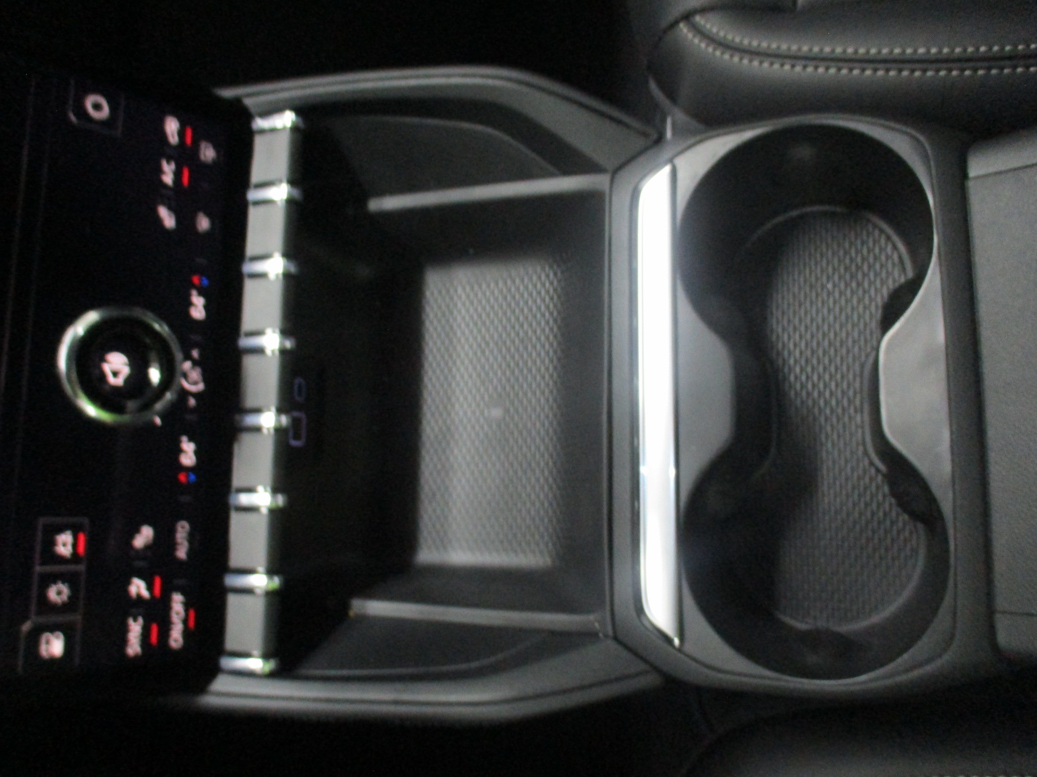 New 2026 GMC Terrain Elevation w/ Elevation Premium Package FWD image 28