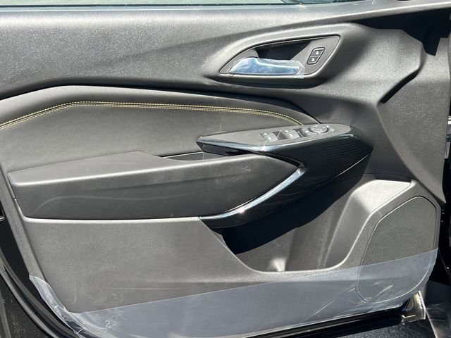 New 2026 Chevrolet Trax LT w/ Driver Confidence Package FWD image 11