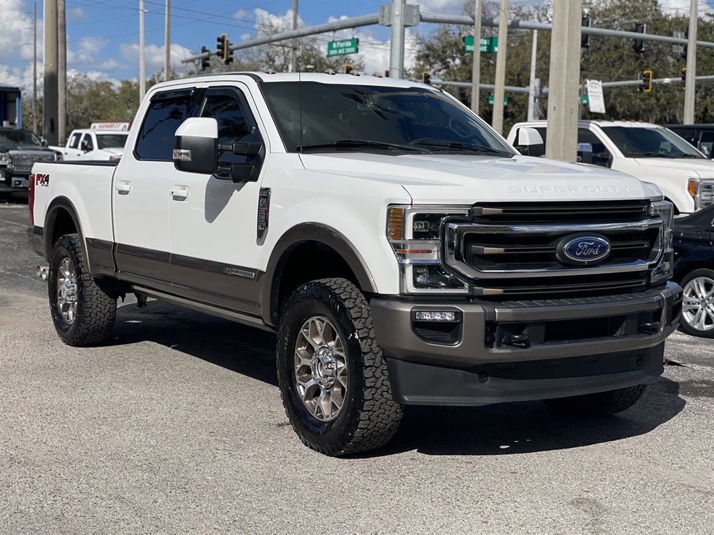 Used 2020 Ford F350 King Ranch w/ King Ranch Ultimate Package AWD/4WD image 18