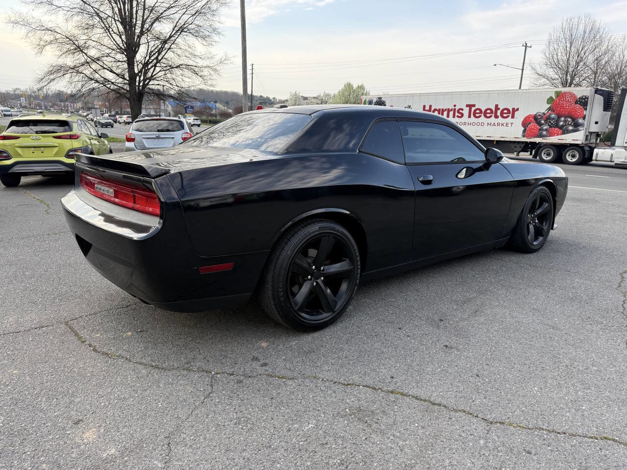 Used 2014 Dodge Challenger R/T w/ Blacktop Package image 5