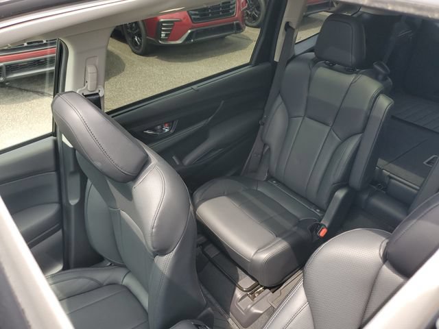 Used 2025 Subaru Ascent Bronze Edition w/ Popular Package #2 AWD/4WD image 36