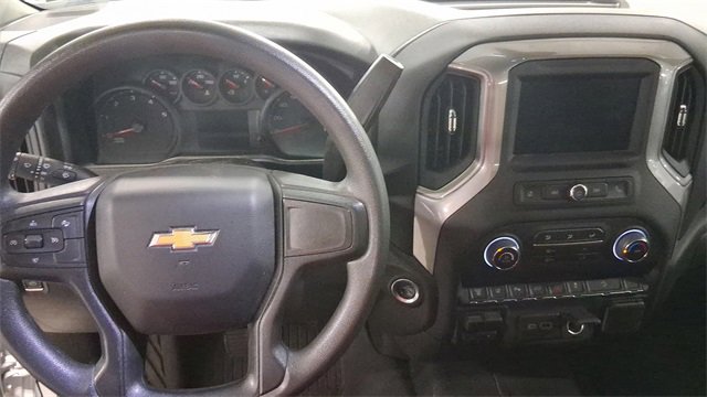 Used 2024 Chevrolet Silverado 2500 Custom w/ Custom Value Package image 12
