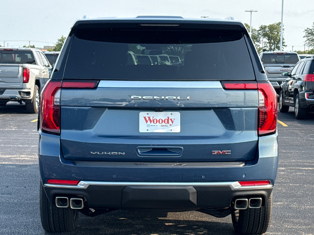 New 2026 GMC Yukon Denali w/ Sun & Power Step Package AWD/4WD image 8