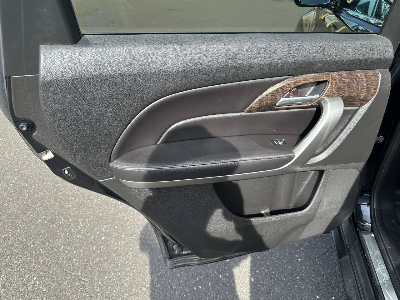 Used 2012 Acura MDX w/ Technology Package AWD/4WD image 13