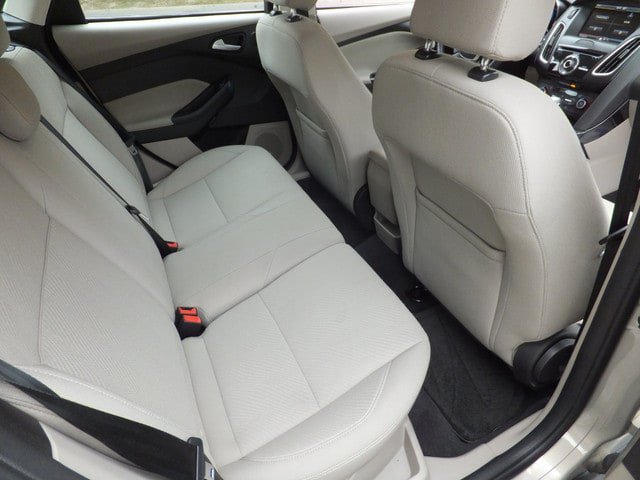 Used 2015 Ford Focus Electric Hatchback FWD image 20