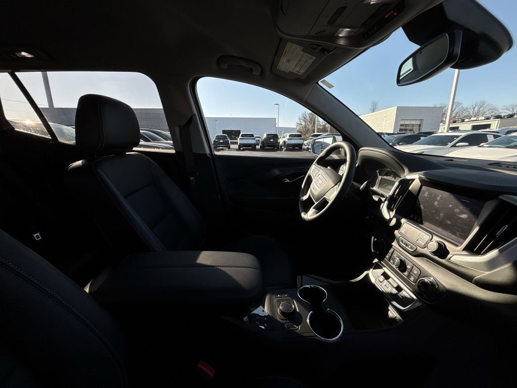 Used 2023 GMC Terrain SLT image 15