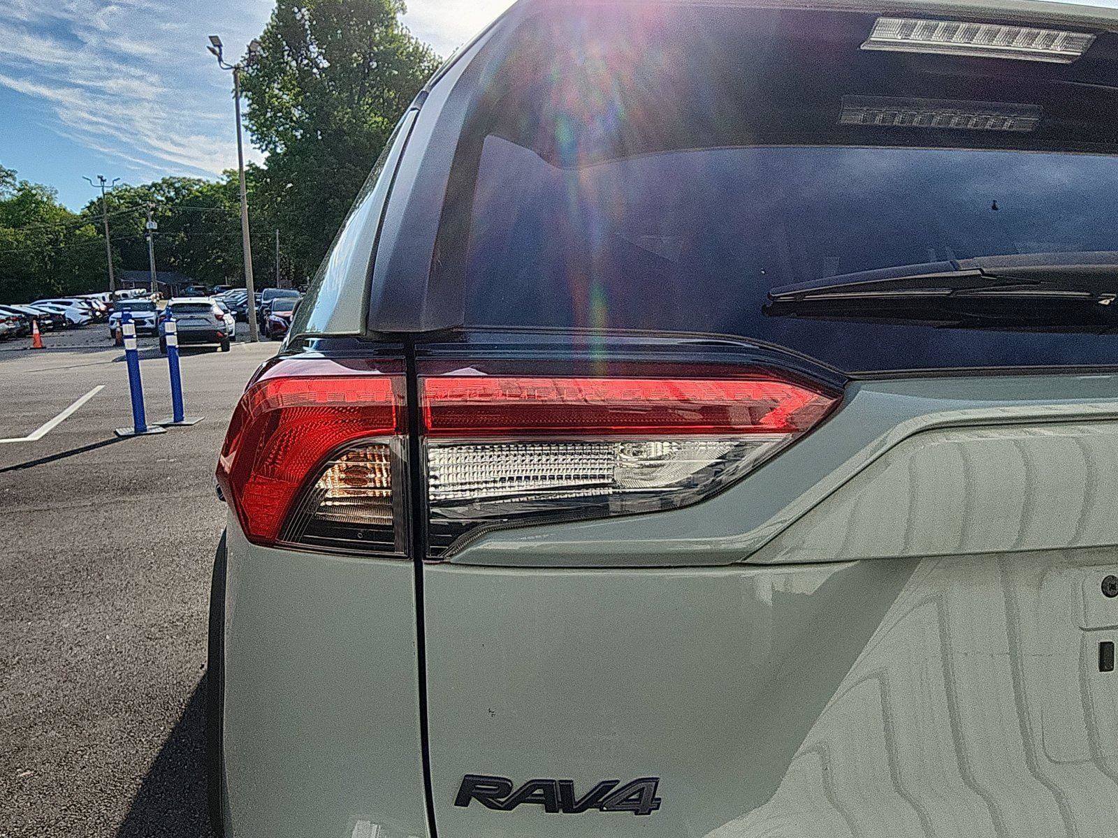 Used 2019 Toyota RAV4 Adventure w/ Cold Weather Package AWD/4WD image 13