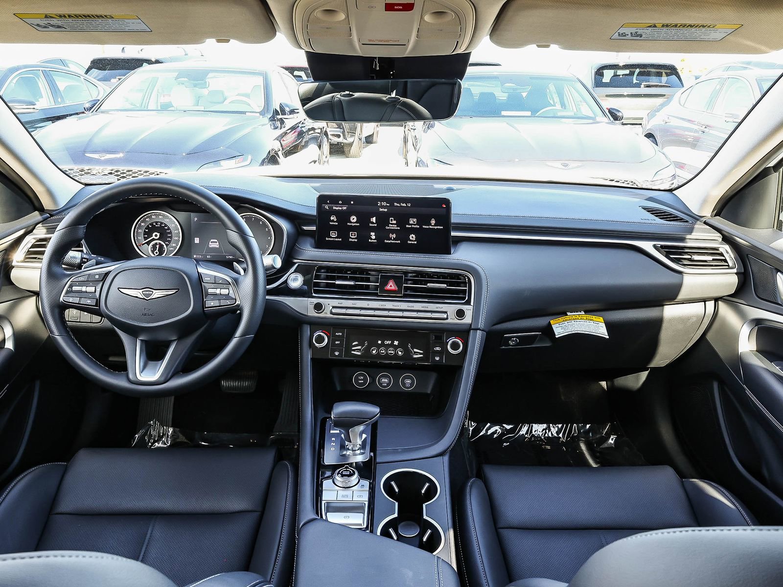 Used 2025 Genesis G70 2.5T image 14