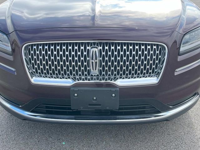 Used 2022 Lincoln Nautilus Reserve image 12