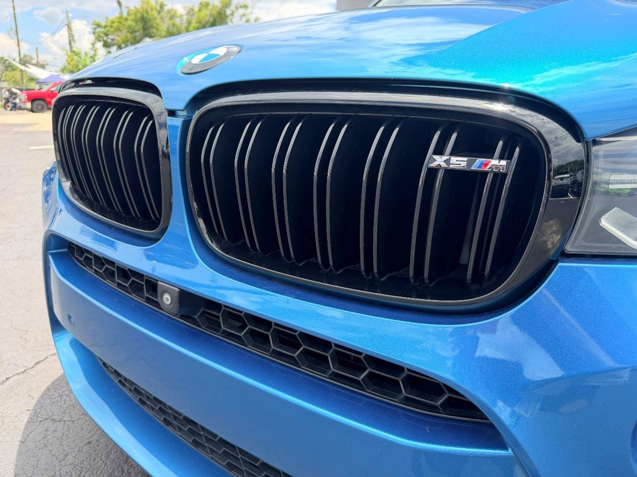 Used 2018 BMW X5 M AWD/4WD image 12