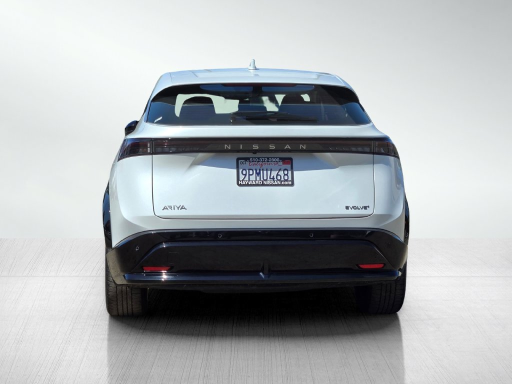 Used 2024 Nissan Ariya FWD image 6