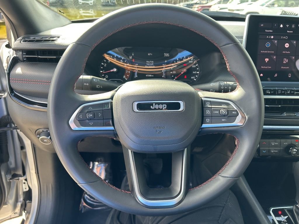 Used 2024 Jeep Compass Trailhawk image 16