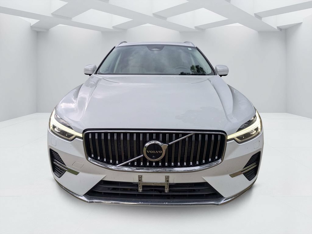 Used 2022 Volvo XC60 T8 Inscription Expression AWD/4WD image 8