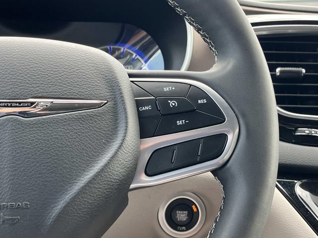 Used 2023 Chrysler Voyager LX FWD image 29