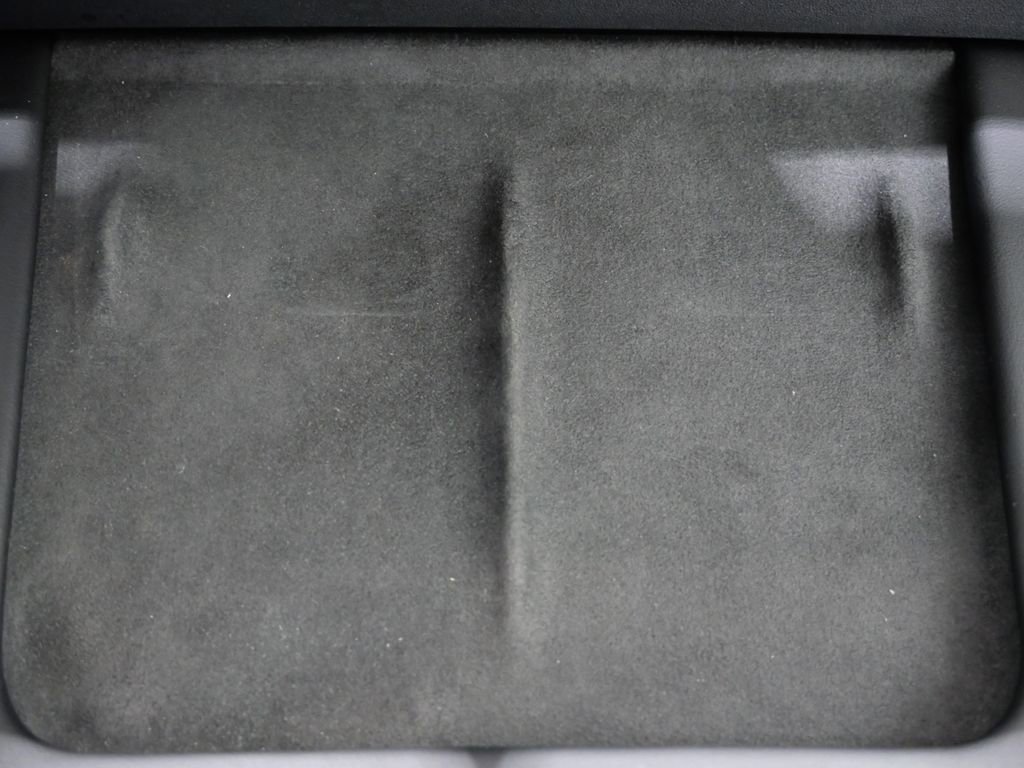 Used 2023 Tesla Model Y Performance image 18