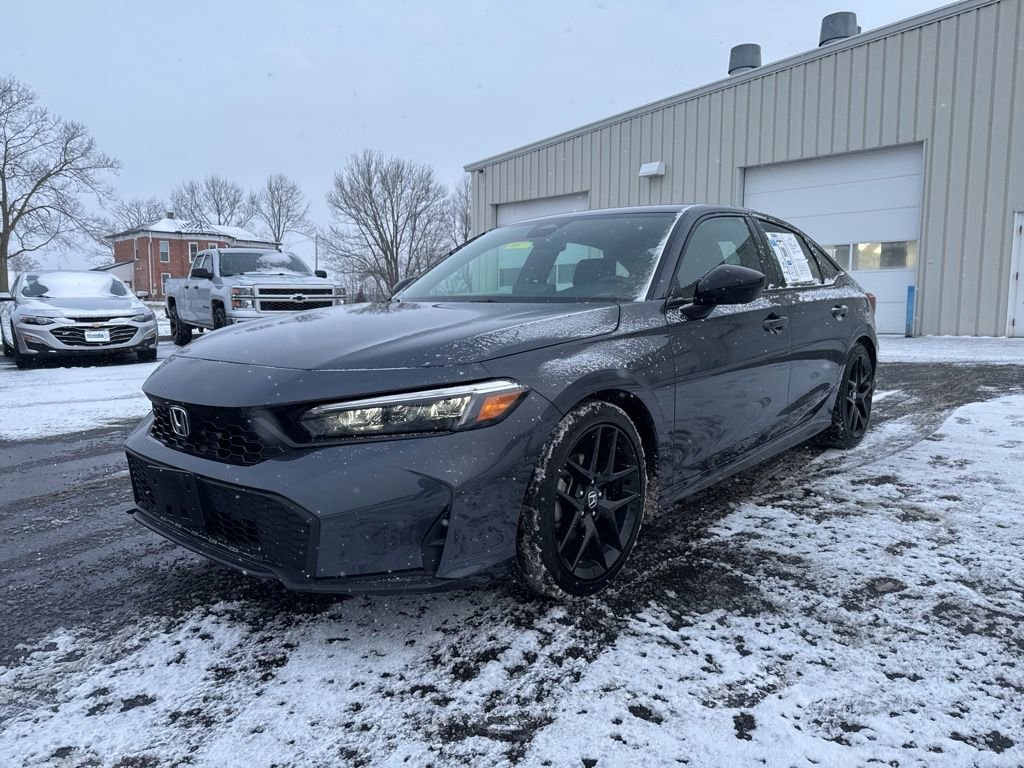 Used 2025 Honda Civic Sport image 3